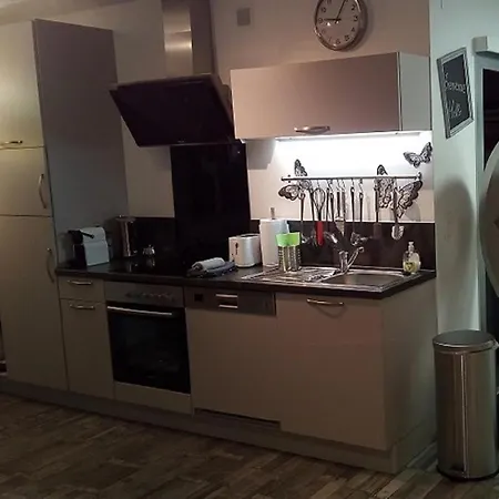 Modern&cosy : 52 M² - Balcon Et Parking Privé - Appartement Metz