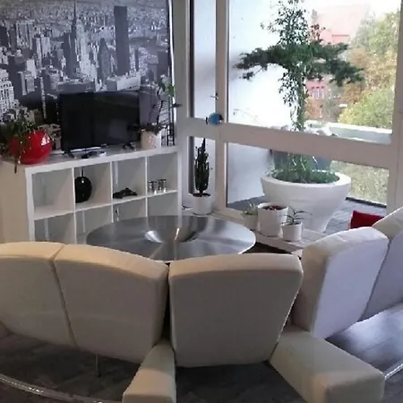 Modern&cosy : 52 M² - Balcon Et Parking Privé - Metz